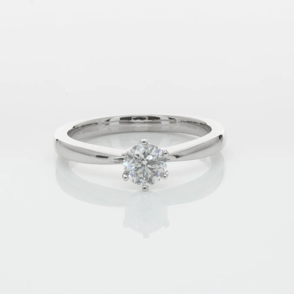 18ct White Gold .50ct Diamond Nova Ring