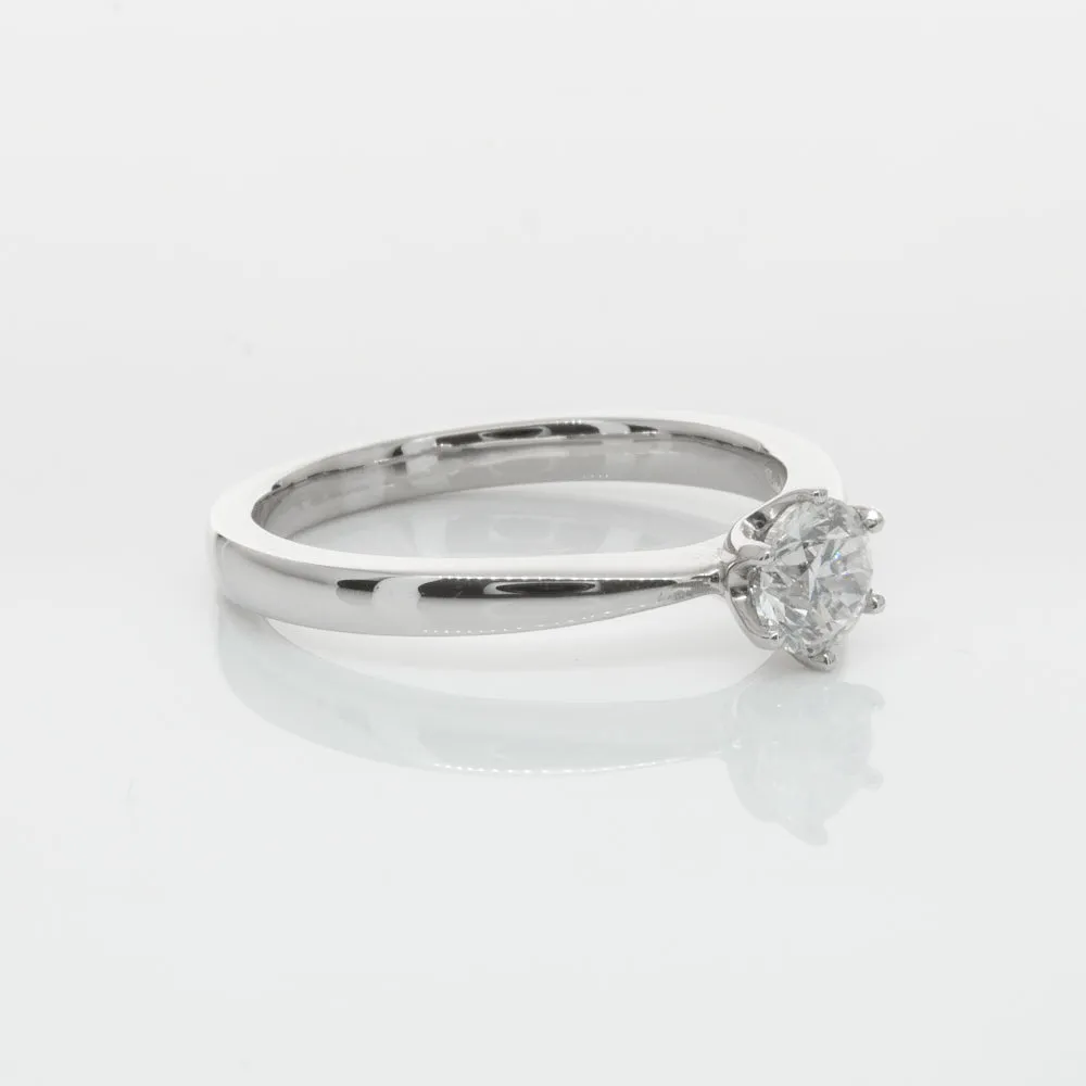 18ct White Gold .50ct Diamond Nova Ring