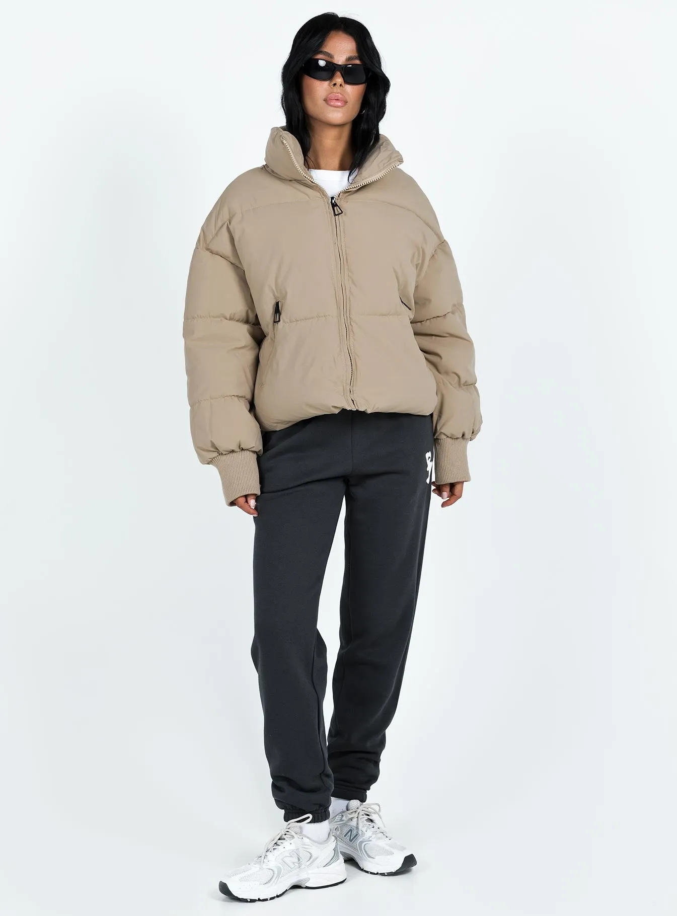 7th Avenue Puffer Jacket Beige