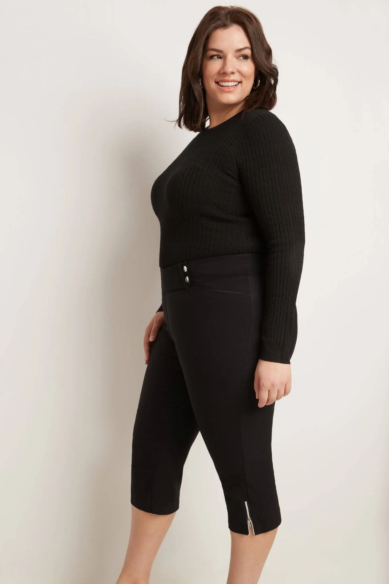 Curvy Chic Capris with Zipper Detail at the Hem