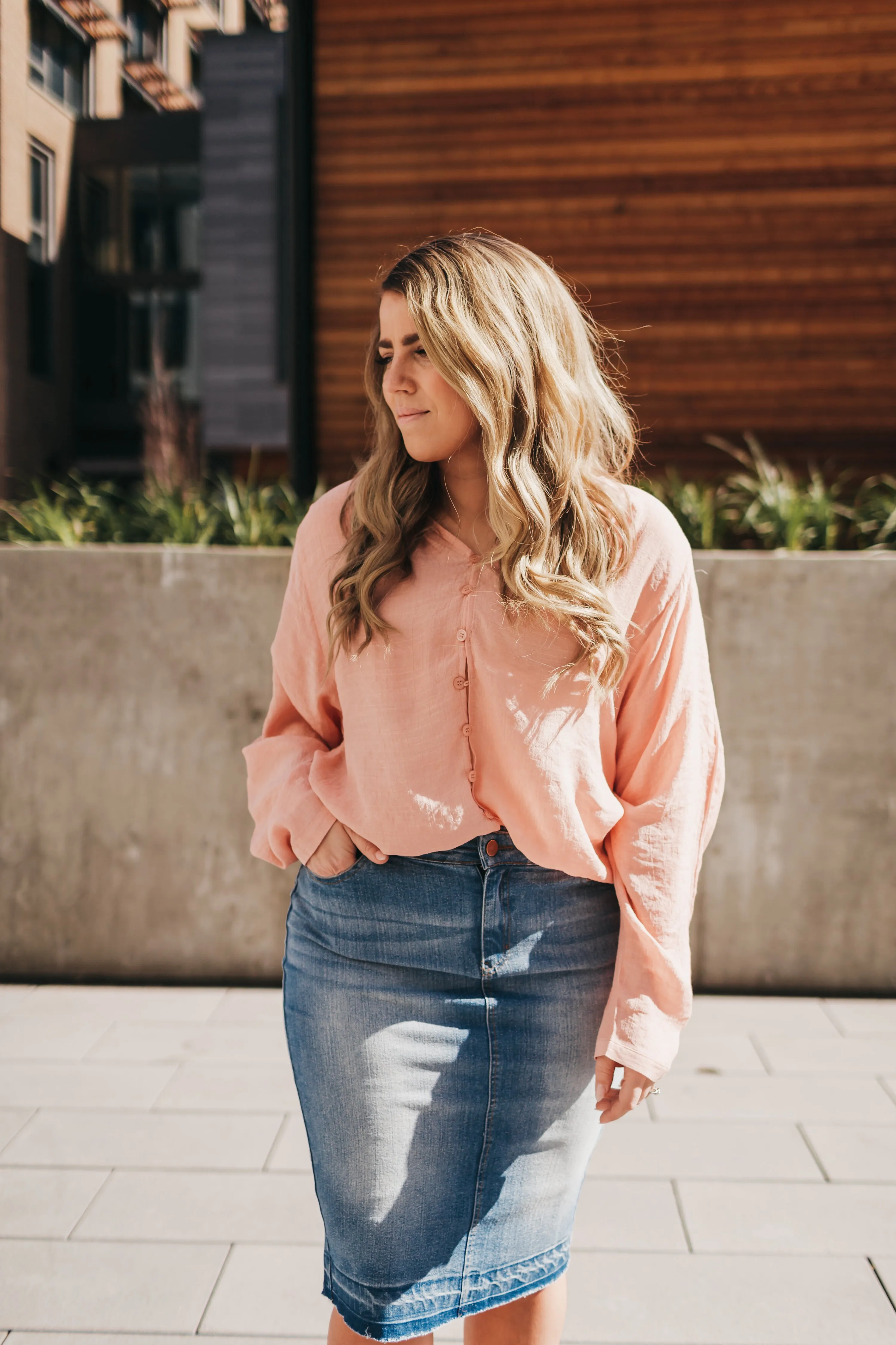 Janet Collar Button Down Top in Blush