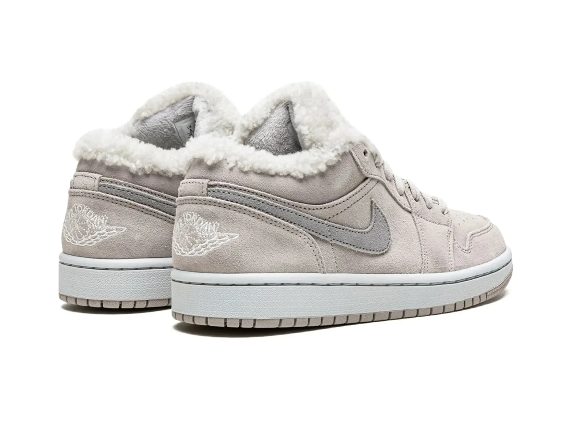 Nike Air Jordan 1 Low SE "Sherpa Fleece"